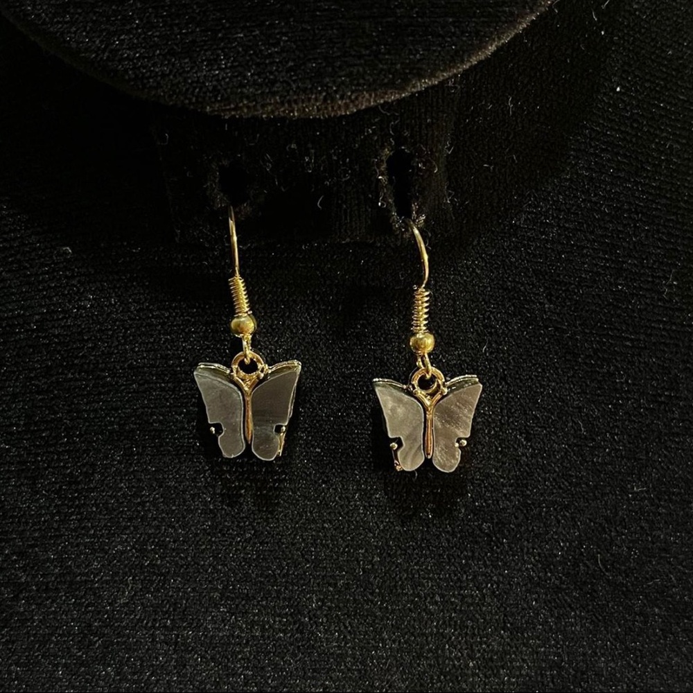 Black Butterfly Earrings🦋